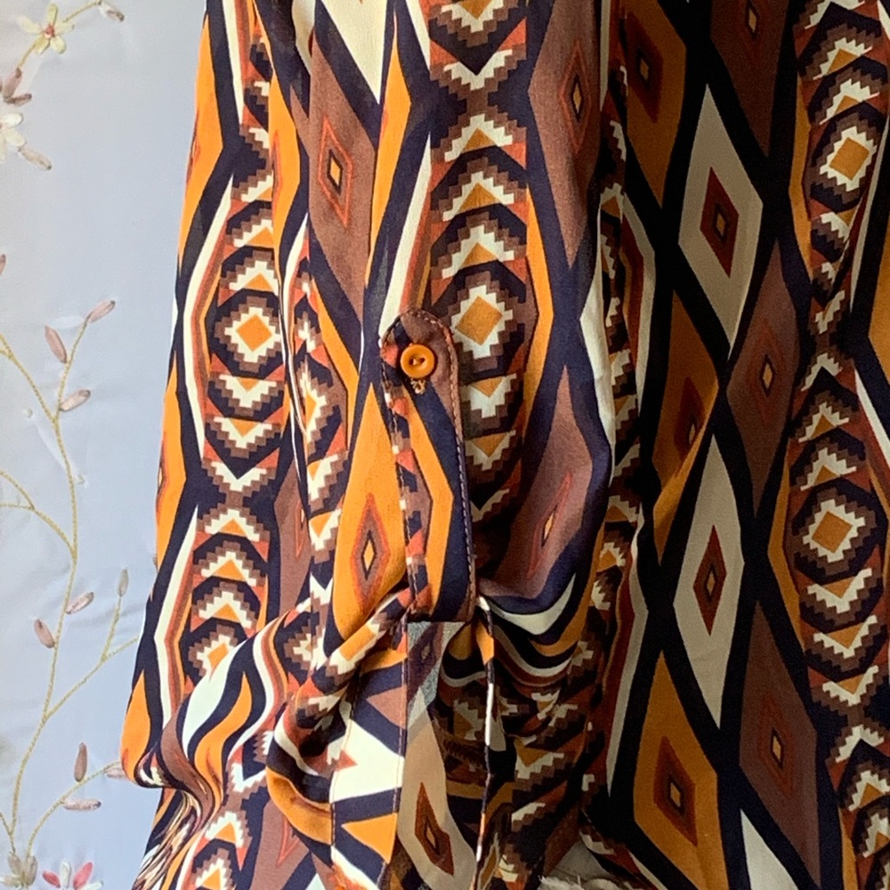 Multicolor geometric figures blouse, - Picture 5 of 7
